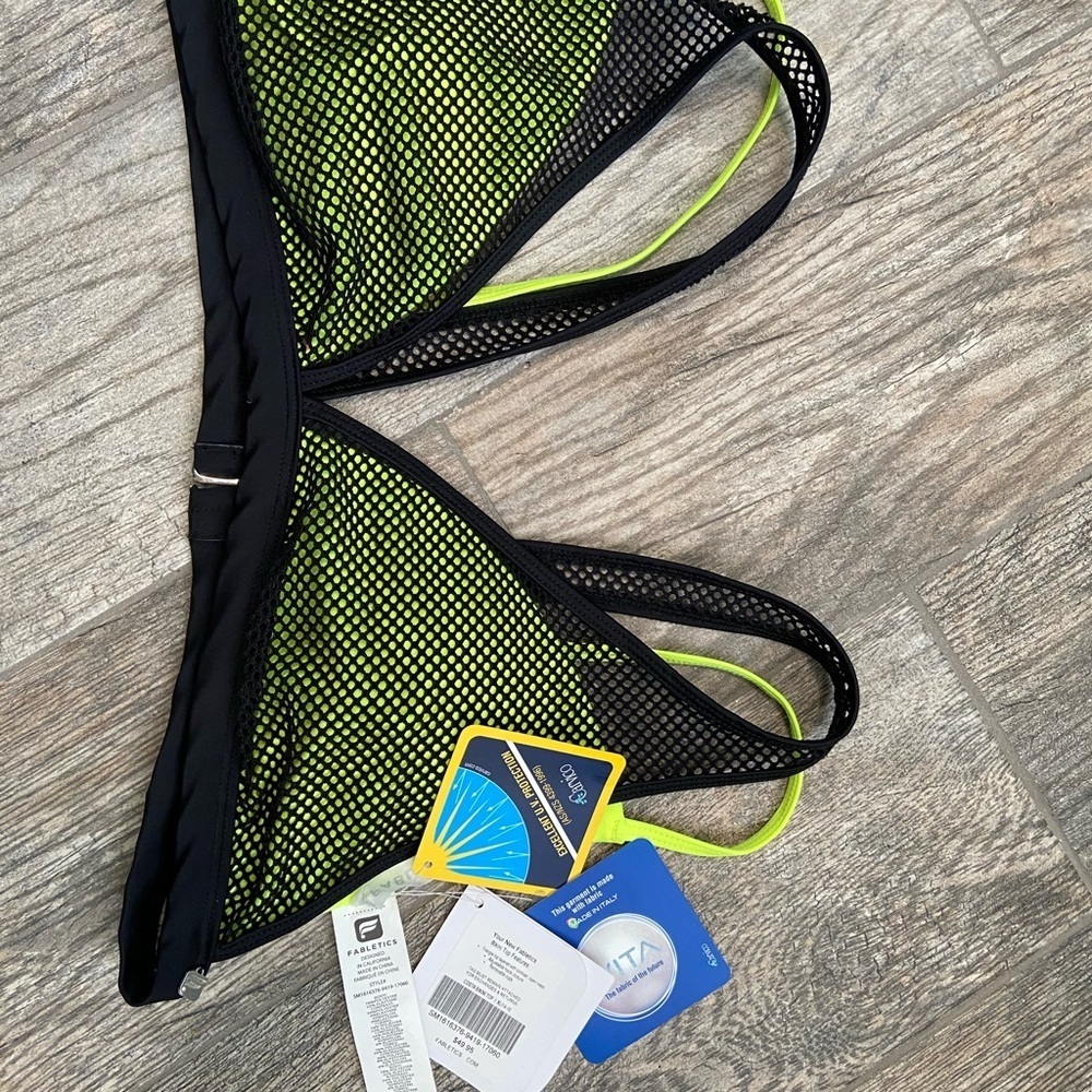 Fabletics active bikini top - Picture 3 of 9